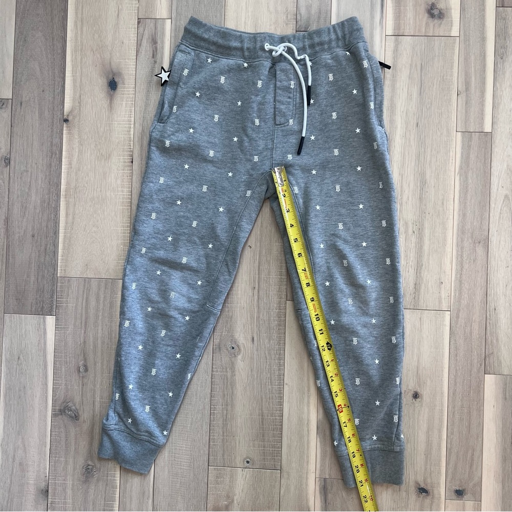 10Y Burberry Unisex Gregory Star Print Jogger & 
12Y Sweatshirt TB Monog… - Picture 13 of 16